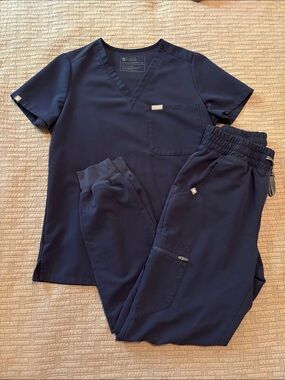 Figs Navy Catarina/HW Scrunch Waist Zamora Set